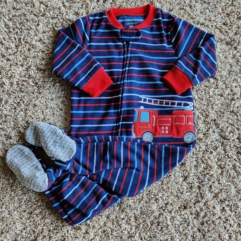 Carter's fleece sleeper with feet - Picture 2 of 4